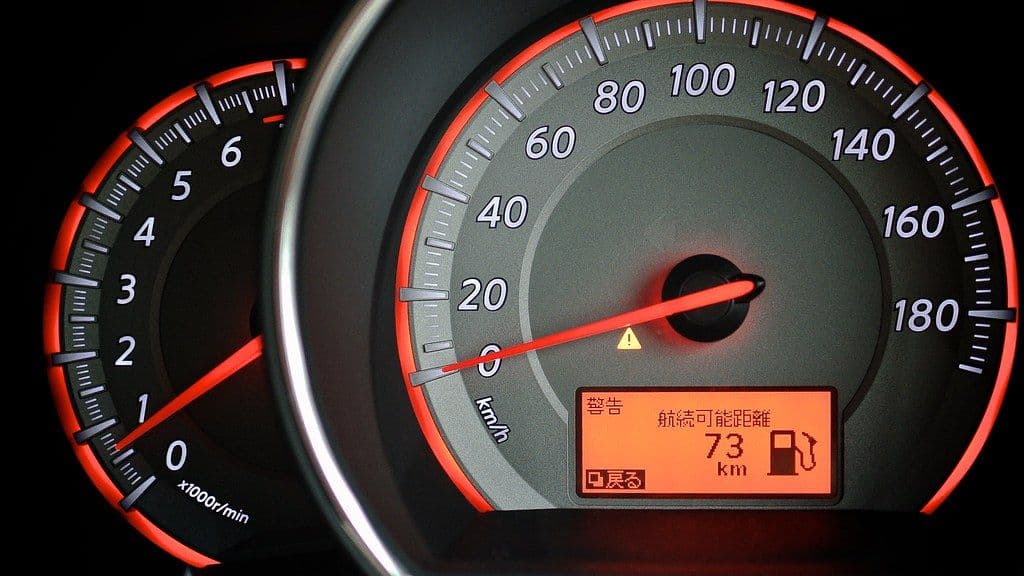 Voyant moteur allumé : les causes les plus fréquentes