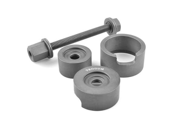 EXTRACTEUR DE DOUILLE DE BRAS DE SUSPENSION ARRIERE BMW (E81, E82, E87, E88, E36, E46, E90, E91, E92, E93, E84, E83, Z1, Z4)